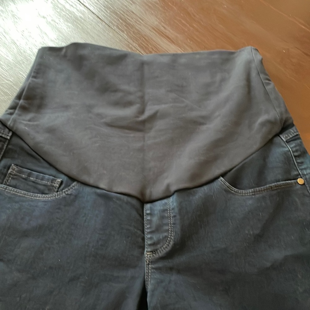 Thyme Maternity Jeans Size Medium